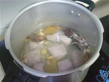 自制五香芝麻肉松怎么做，自制五香芝麻肉松怎么做好吃，自制五香芝麻肉松做法