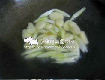 清炒双菇怎么做，清炒双菇怎么做好吃，清炒双菇做法