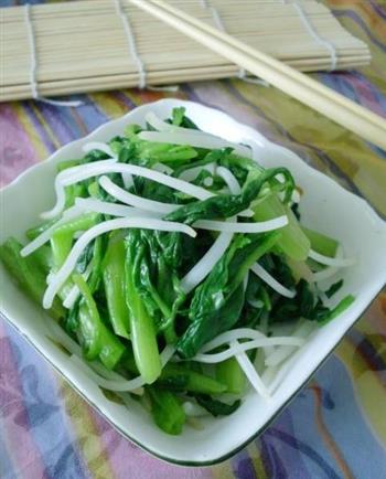 银芽拌菠菜怎么做，银芽拌菠菜怎么做好吃，银芽拌菠菜做法