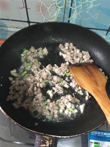 紫甘蓝烧卖怎么做，紫甘蓝烧卖怎么做好吃，紫甘蓝烧卖做法