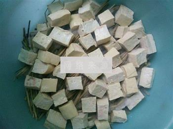红豆腐怎么做，红豆腐怎么做好吃，红豆腐做法