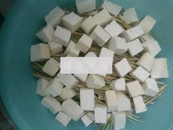 红豆腐怎么做，红豆腐怎么做好吃，红豆腐做法