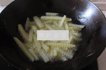 香辣波纹土豆怎么做，香辣波纹土豆怎么做好吃，香辣波纹土豆做法