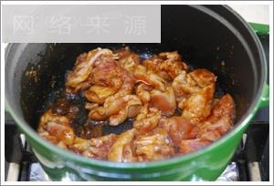 红咖喱鸡肉杂蔬怎么做，红咖喱鸡肉杂蔬怎么做好吃，红咖喱鸡肉杂蔬做法