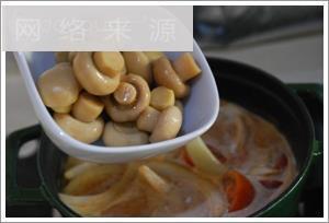 红咖喱鸡肉杂蔬怎么做，红咖喱鸡肉杂蔬怎么做好吃，红咖喱鸡肉杂蔬做法