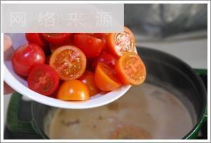 红咖喱鸡肉杂蔬怎么做，红咖喱鸡肉杂蔬怎么做好吃，红咖喱鸡肉杂蔬做法
