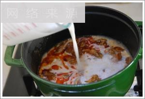 红咖喱鸡肉杂蔬怎么做，红咖喱鸡肉杂蔬怎么做好吃，红咖喱鸡肉杂蔬做法