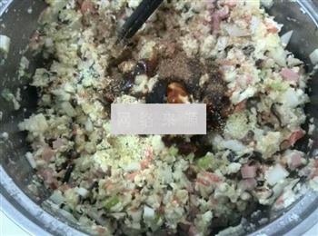 香菇脆丸子怎么做，香菇脆丸子怎么做好吃，香菇脆丸子做法