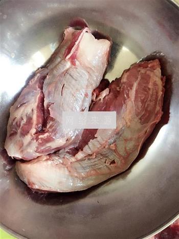 黑胡椒牛肉干怎么做，黑胡椒牛肉干怎么做好吃，黑胡椒牛肉干做法