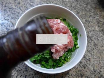 肉末韭菜馅春卷怎么做，肉末韭菜馅春卷怎么做好吃，肉末韭菜馅春卷做法