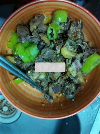 鸡肉南瓜盅怎么做，鸡肉南瓜盅怎么做好吃，鸡肉南瓜盅做法