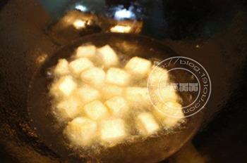 焦熘豆腐怎么做，焦熘豆腐怎么做好吃，焦熘豆腐做法