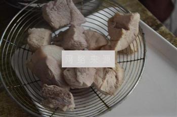猪肉鸡肉松怎么做，猪肉鸡肉松怎么做好吃，猪肉鸡肉松做法
