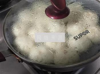 白菜牛肉生煎包怎么做，白菜牛肉生煎包怎么做好吃，白菜牛肉生煎包做法