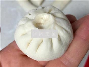 白菜牛肉生煎包怎么做，白菜牛肉生煎包怎么做好吃，白菜牛肉生煎包做法