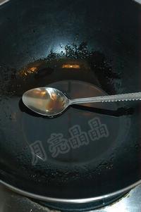 糖醋花生米怎么做，糖醋花生米怎么做好吃，糖醋花生米做法