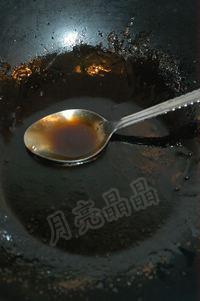 糖醋花生米怎么做，糖醋花生米怎么做好吃，糖醋花生米做法