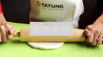 电锅披萨怎么做，电锅披萨怎么做好吃，电锅披萨做法