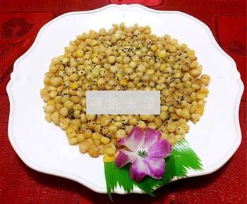 椒盐玉米粒脆饼怎么做，椒盐玉米粒脆饼怎么做好吃，椒盐玉米粒脆饼做法