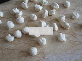 蟹粉小笼包怎么做，蟹粉小笼包怎么做好吃，蟹粉小笼包做法