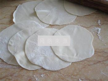 蟹粉小笼包怎么做，蟹粉小笼包怎么做好吃，蟹粉小笼包做法