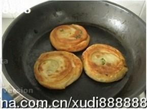 老上海葱油饼怎么做，老上海葱油饼怎么做好吃，老上海葱油饼做法