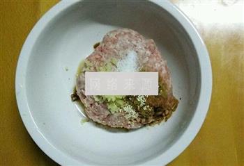 鸡汁小笼包怎么做，鸡汁小笼包怎么做好吃，鸡汁小笼包做法