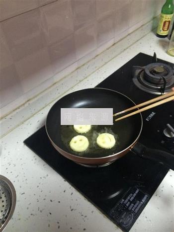 开心土豆饼怎么做，开心土豆饼怎么做好吃，开心土豆饼做法