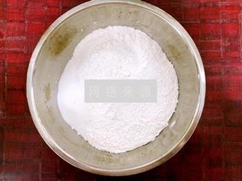 蒸红枣核桃糕怎么做，蒸红枣核桃糕怎么做好吃，蒸红枣核桃糕做法