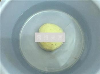 自制菠菜凉皮怎么做，自制菠菜凉皮怎么做好吃，自制菠菜凉皮做法