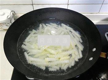 孜然麻辣波浪薯条怎么做，孜然麻辣波浪薯条怎么做好吃，孜然麻辣波浪薯条做法