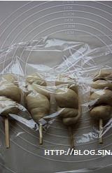 鸡腿面包怎么做，鸡腿面包怎么做好吃，鸡腿面包做法