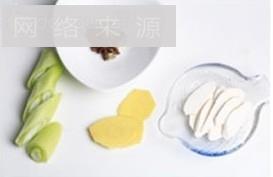 棒骨萝卜汤怎么做，棒骨萝卜汤怎么做好吃，棒骨萝卜汤做法