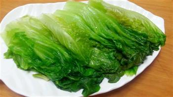 蒜蓉酱油白灼生菜怎么做，蒜蓉酱油白灼生菜怎么做好吃，蒜蓉酱油白灼生菜做法