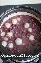 红豆沙圆子怎么做，红豆沙圆子怎么做好吃，红豆沙圆子做法