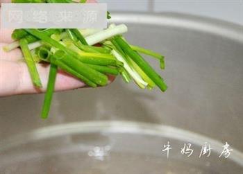 海参龙骨汤怎么做，海参龙骨汤怎么做好吃，海参龙骨汤做法
