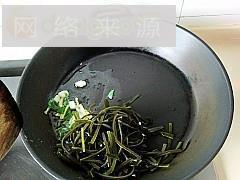 爽口海带丝汤怎么做，爽口海带丝汤怎么做好吃，爽口海带丝汤做法