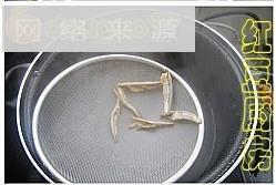 韩式泡菜豆芽汤怎么做，韩式泡菜豆芽汤怎么做好吃，韩式泡菜豆芽汤做法
