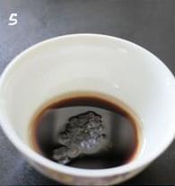 海蜇松花蛋怎么做，海蜇松花蛋怎么做好吃，海蜇松花蛋做法