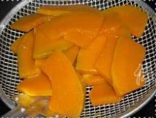 金沙南瓜怎么做，金沙南瓜怎么做好吃，金沙南瓜做法