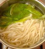 酸辣牛肉米粉怎么做，酸辣牛肉米粉怎么做好吃，酸辣牛肉米粉做法