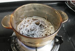 杨梅豆腐&杏仁豆腐怎么做，杨梅豆腐&杏仁豆腐怎么做好吃，杨梅豆腐&杏仁豆腐做法