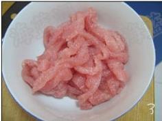 肉丝炒面怎么做，肉丝炒面怎么做好吃，肉丝炒面做法