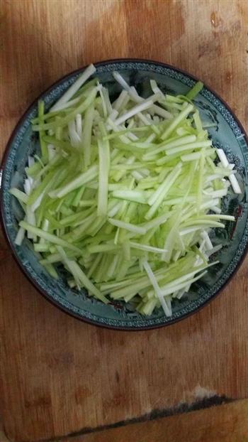 韭黄炒杏鲍菇怎么做，韭黄炒杏鲍菇怎么做好吃，韭黄炒杏鲍菇做法