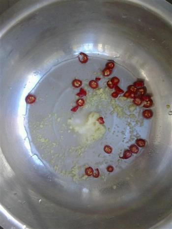 糖醋莲菜怎么做，糖醋莲菜怎么做好吃，糖醋莲菜做法