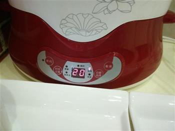 火龙果燕窝怎么做，火龙果燕窝怎么做好吃，火龙果燕窝做法