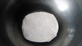 香椿手抓饼怎么做，香椿手抓饼怎么做好吃，香椿手抓饼做法