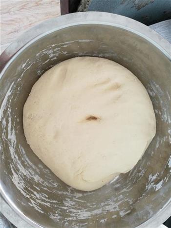 发面豆沙包怎么做，发面豆沙包怎么做好吃，发面豆沙包做法