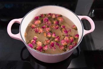玫瑰花水晶糕怎么做，玫瑰花水晶糕怎么做好吃，玫瑰花水晶糕做法