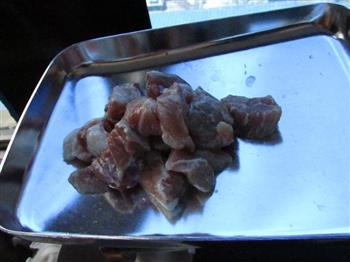 翡翠羊肉烧麦怎么做，翡翠羊肉烧麦怎么做好吃，翡翠羊肉烧麦做法